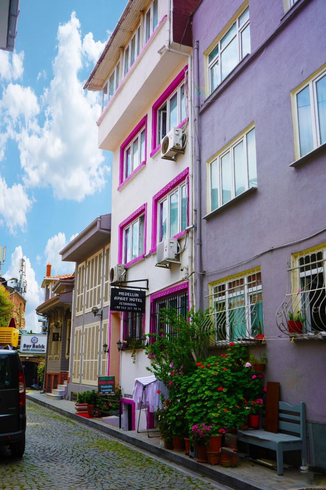 Medellin Provincia di Istanbul